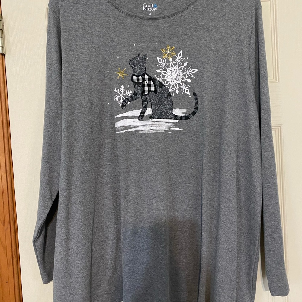 Women’s 3X top